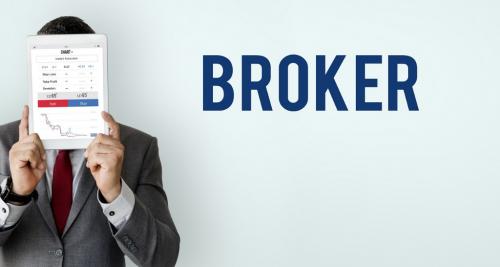 Que es un broker online?